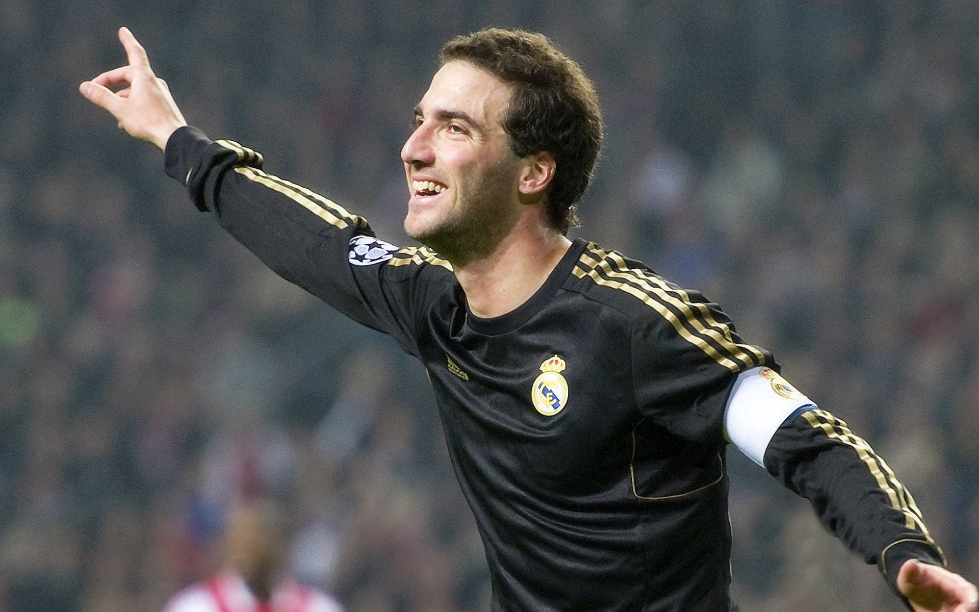 星空下的高空飞架，极限运动的新视觉体验，高空飞行