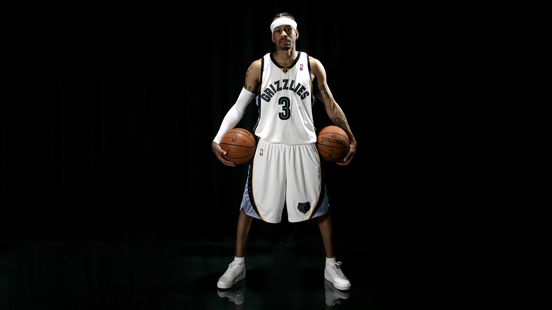 欧锦赛资格赛末轮大战日益激烈，沸腾的赛场，欧锦赛比赛结果